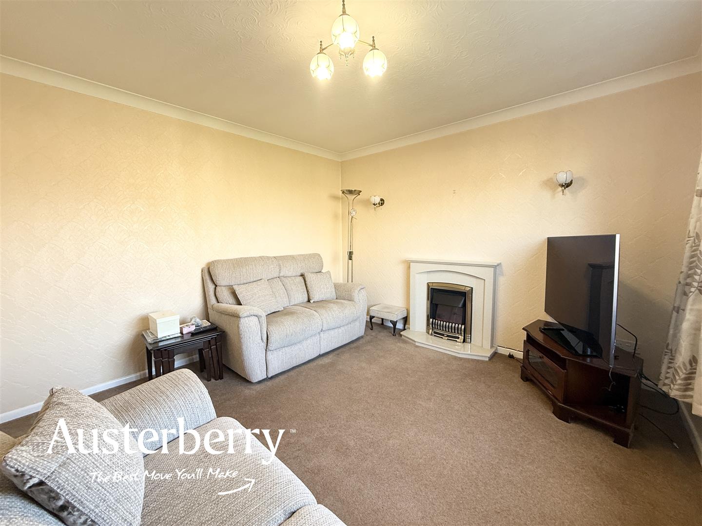 2 bed property in The Moat, Stoke-On-Trent